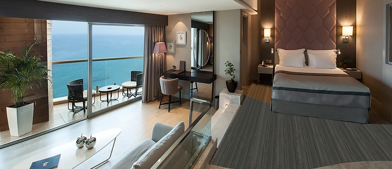 Elexus Hotel