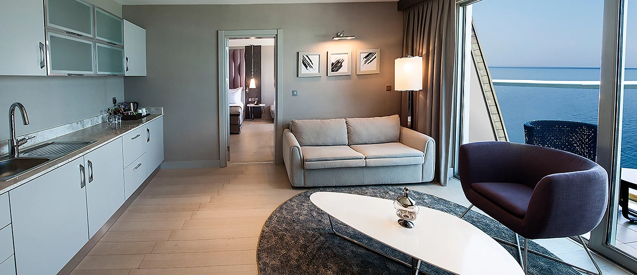 Elexus Hotel