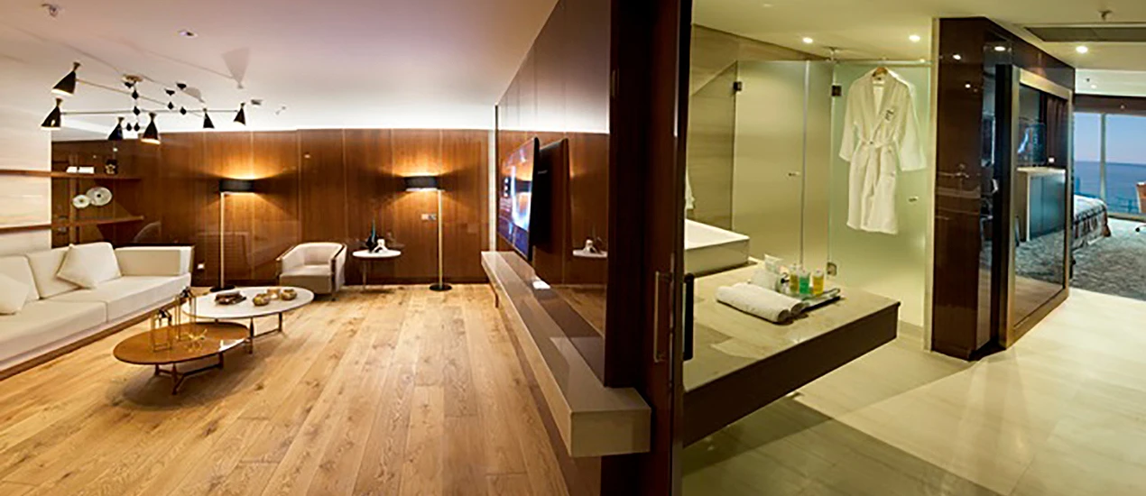Elexus Hotel