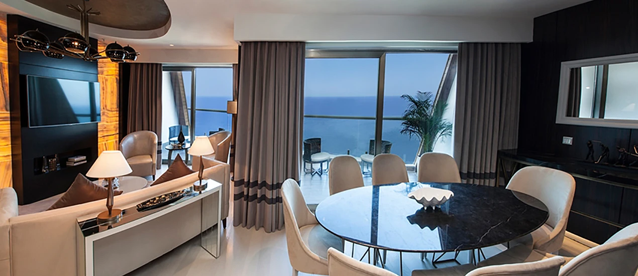 Elexus Hotel