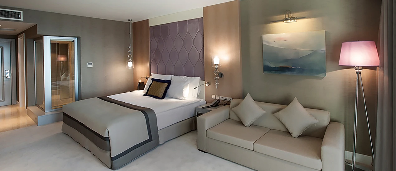 Elexus Hotel